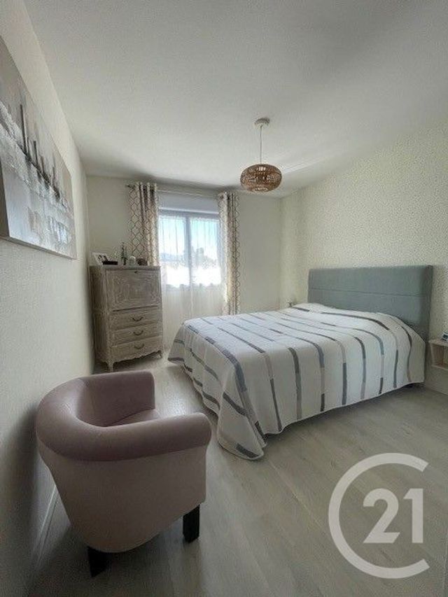 Appartement à vendre - 3 pièces - 75.87 m2 - ST MARCELLIN - 38 - RHONE-ALPES - Century 21 Victor Hugo