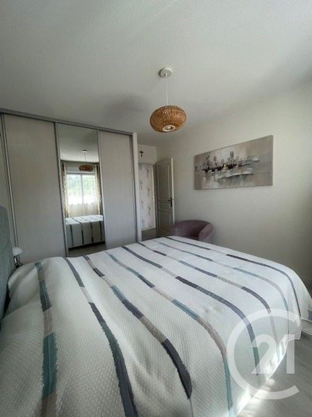 Appartement à vendre - 3 pièces - 75.87 m2 - ST MARCELLIN - 38 - RHONE-ALPES - Century 21 Victor Hugo