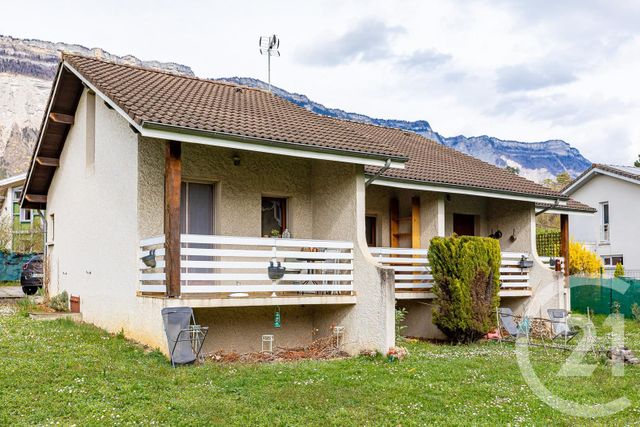Appartement F1 à vendre - 1 pièce - 27.57 m2 - MEYLAN - 38 - RHONE-ALPES - Century 21 Victor Hugo