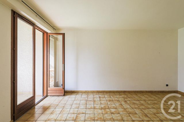 Appartement F1 à vendre - 1 pièce - 27.57 m2 - MEYLAN - 38 - RHONE-ALPES - Century 21 Victor Hugo