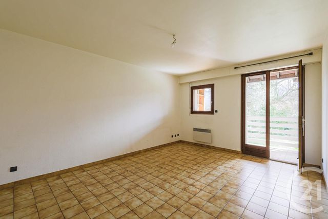 Appartement F1 à vendre - 1 pièce - 27.57 m2 - MEYLAN - 38 - RHONE-ALPES - Century 21 Victor Hugo