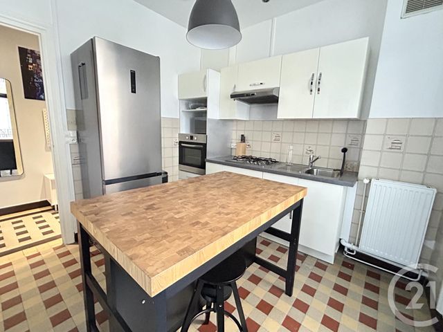 Appartement T2 à louer - 2 pièces - 48.62 m2 - GRENOBLE - 38 - RHONE-ALPES - Century 21 Victor Hugo
