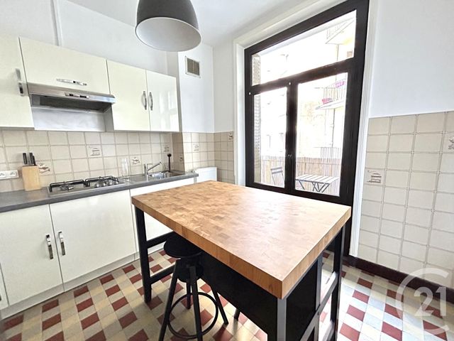 Appartement T2 à louer - 2 pièces - 48.62 m2 - GRENOBLE - 38 - RHONE-ALPES - Century 21 Victor Hugo