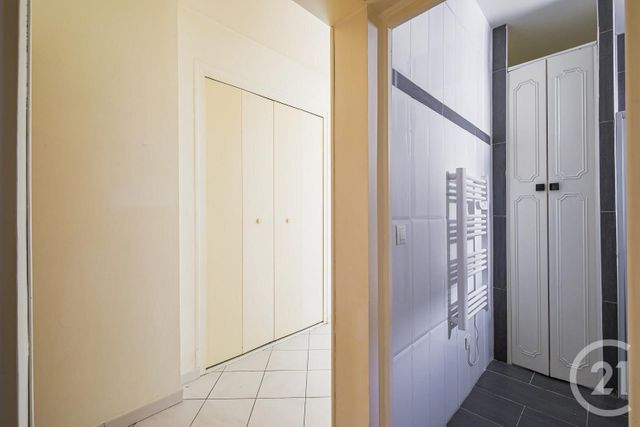 Appartement F3 à vendre - 3 pièces - 70.54 m2 - GRENOBLE - 38 - RHONE-ALPES - Century 21 Victor Hugo