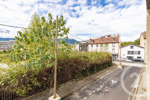Appartement F3 à vendre - 3 pièces - 70.54 m2 - GRENOBLE - 38 - RHONE-ALPES - Century 21 Victor Hugo