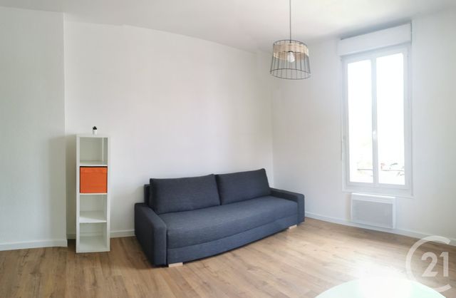 Appartement Studio à louer ST MARTIN D HERES