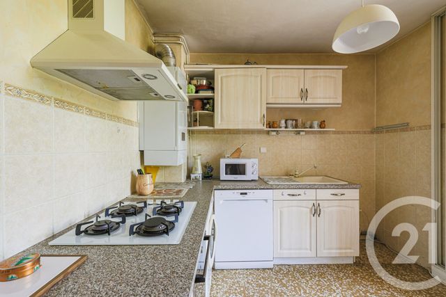 Appartement T3 à vendre - 3 pièces - 66.43 m2 - ST MARTIN D HERES - 38 - RHONE-ALPES - Century 21 Victor Hugo