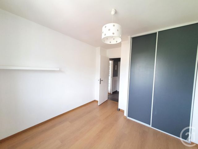 Appartement T3 à louer - 3 pièces - 65.09 m2 - ST MARTIN D HERES - 38 - RHONE-ALPES - Century 21 Victor Hugo