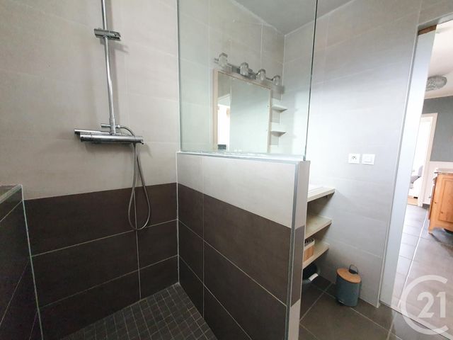 Appartement T3 à louer - 3 pièces - 65.09 m2 - ST MARTIN D HERES - 38 - RHONE-ALPES - Century 21 Victor Hugo