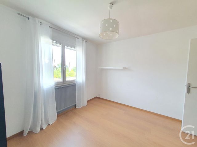 Appartement T3 à louer - 3 pièces - 65.09 m2 - ST MARTIN D HERES - 38 - RHONE-ALPES - Century 21 Victor Hugo