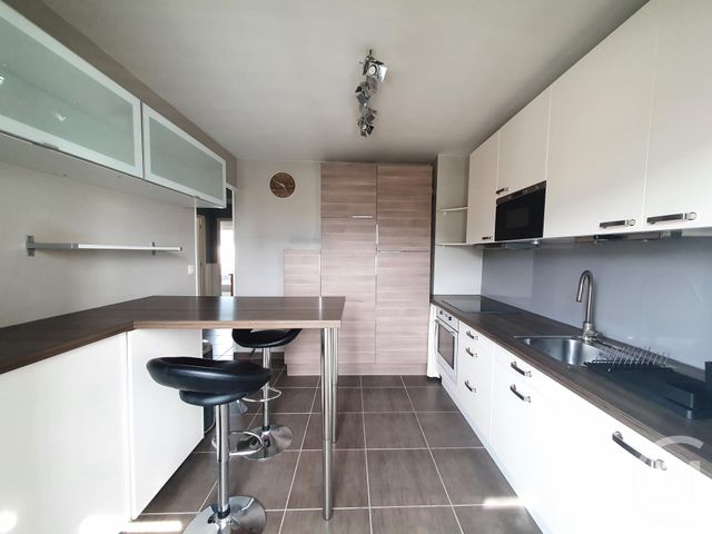 Appartement T3 à louer - 3 pièces - 65.09 m2 - ST MARTIN D HERES - 38 - RHONE-ALPES - Century 21 Victor Hugo