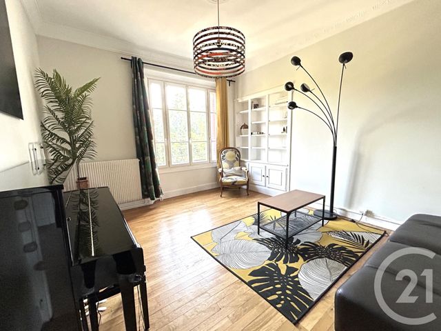 Appartement T3 à louer - 3 pièces - 69.86 m2 - GRENOBLE - 38 - RHONE-ALPES - Century 21 Victor Hugo