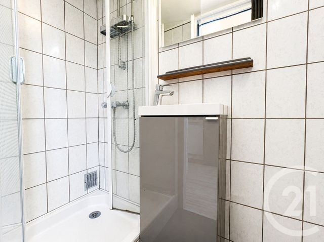 Appartement Studio à vendre - 1 pièce - 15.0 m2 - GRENOBLE - 38 - RHONE-ALPES - Century 21 Victor Hugo