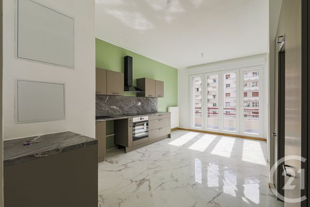 Appartement T3 à vendre - 3 pièces - 88.35 m2 - GRENOBLE - 38 - RHONE-ALPES - Century 21 Victor Hugo