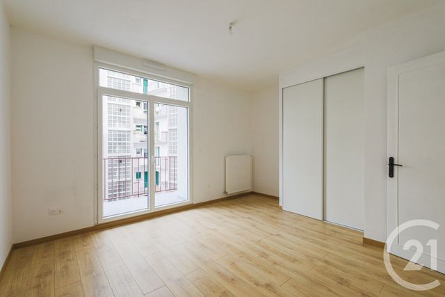 Appartement T3 à vendre - 3 pièces - 88.35 m2 - GRENOBLE - 38 - RHONE-ALPES - Century 21 Victor Hugo