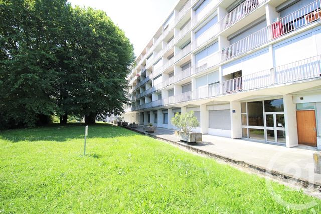 Appartement T1 à louer - 1 pièce - 29.69 m2 - LA TRONCHE - 38 - RHONE-ALPES - Century 21 Victor Hugo