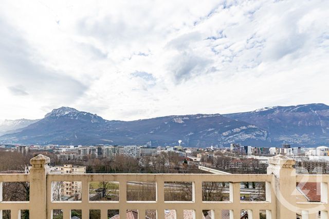 maison à vendre - 7 pièces - 138.0 m2 - ST MARTIN LE VINOUX - 38 - RHONE-ALPES - Century 21 Victor Hugo