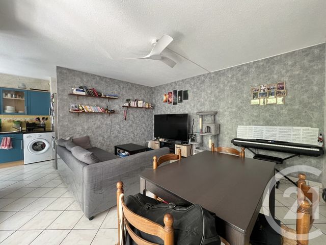 Appartement T3 à louer - 3 pièces - 53.37 m2 - GRENOBLE - 38 - RHONE-ALPES - Century 21 Victor Hugo
