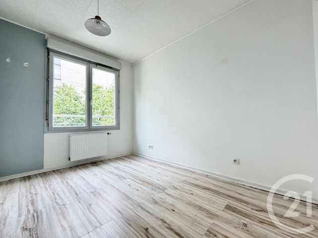 Appartement T3 à louer - 3 pièces - 53.37 m2 - GRENOBLE - 38 - RHONE-ALPES - Century 21 Victor Hugo