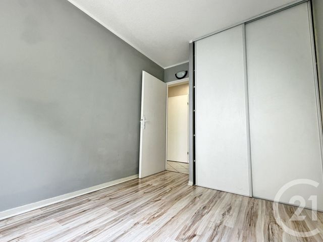 Appartement T3 à louer - 3 pièces - 53.37 m2 - GRENOBLE - 38 - RHONE-ALPES - Century 21 Victor Hugo