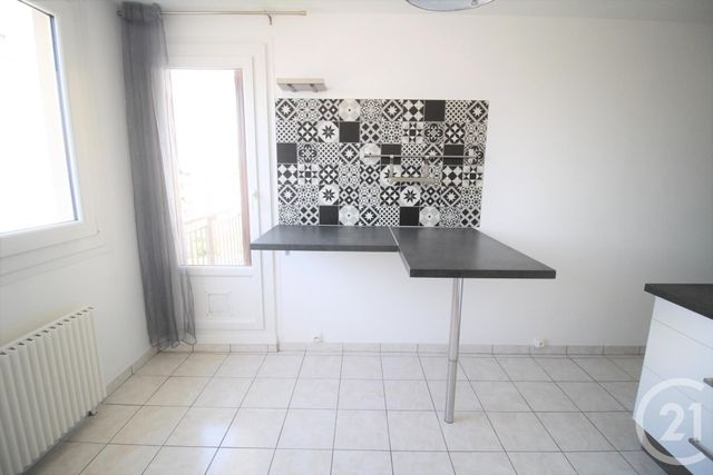 Appartement T1 à louer - 1 pièce - 39.45 m2 - GRENOBLE - 38 - RHONE-ALPES - Century 21 Victor Hugo
