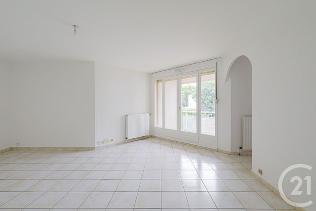 Appartement T3 à vendre - 3 pièces - 71.12 m2 - GRENOBLE - 38 - RHONE-ALPES - Century 21 Victor Hugo