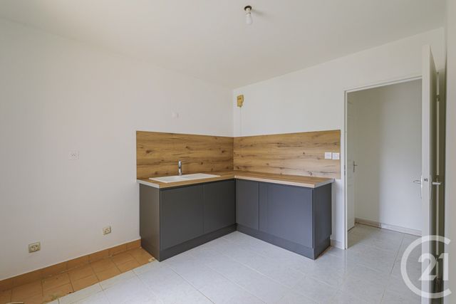 Appartement T3 à vendre - 3 pièces - 71.12 m2 - GRENOBLE - 38 - RHONE-ALPES - Century 21 Victor Hugo