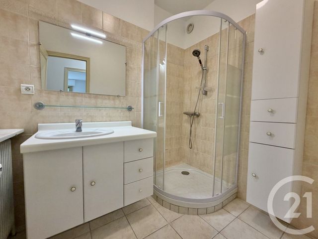 Appartement T3 à louer - 3 pièces - 84.36 m2 - MEYLAN - 38 - RHONE-ALPES - Century 21 Victor Hugo
