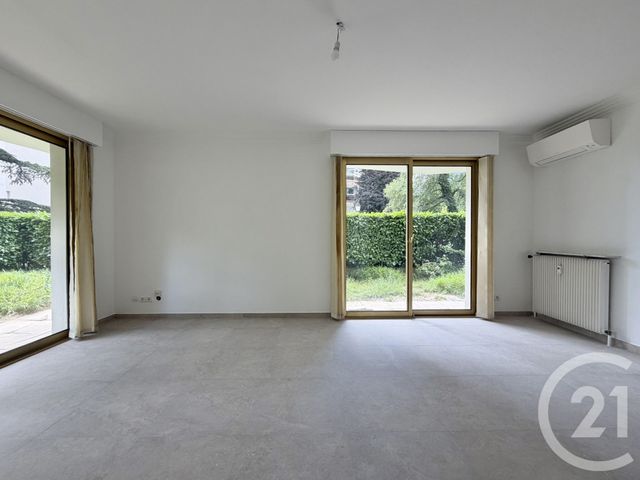 Appartement T3 à louer - 3 pièces - 84.36 m2 - MEYLAN - 38 - RHONE-ALPES - Century 21 Victor Hugo