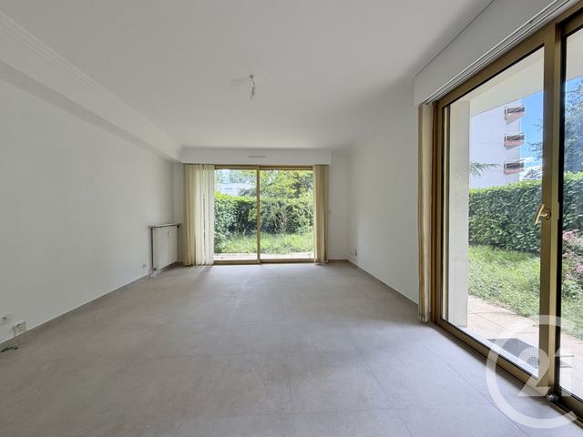 Appartement T3 à louer - 3 pièces - 84.36 m2 - MEYLAN - 38 - RHONE-ALPES - Century 21 Victor Hugo