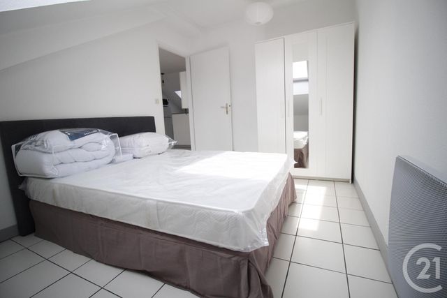 Appartement T1 à louer - 2 pièces - 25.1 m2 - GRENOBLE - 38 - RHONE-ALPES - Century 21 Victor Hugo