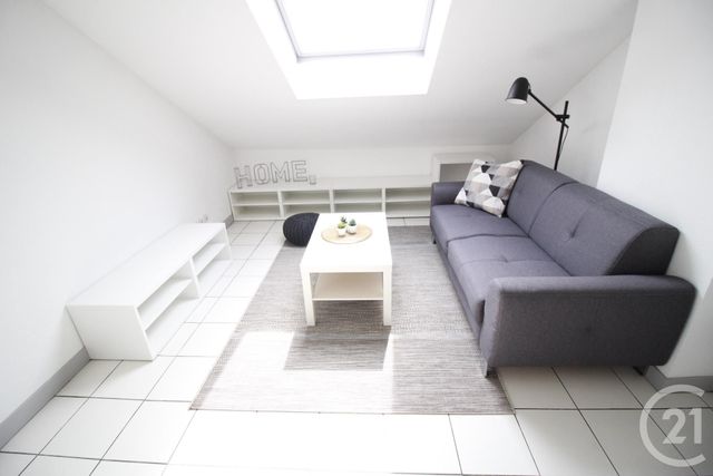 Appartement T1 à louer - 2 pièces - 25.1 m2 - GRENOBLE - 38 - RHONE-ALPES - Century 21 Victor Hugo