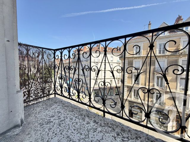 Appartement T2 à louer - 2 pièces - 68.21 m2 - GRENOBLE - 38 - RHONE-ALPES - Century 21 Victor Hugo