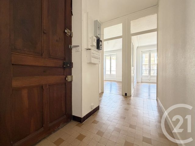 Appartement T2 à louer - 2 pièces - 68.21 m2 - GRENOBLE - 38 - RHONE-ALPES - Century 21 Victor Hugo