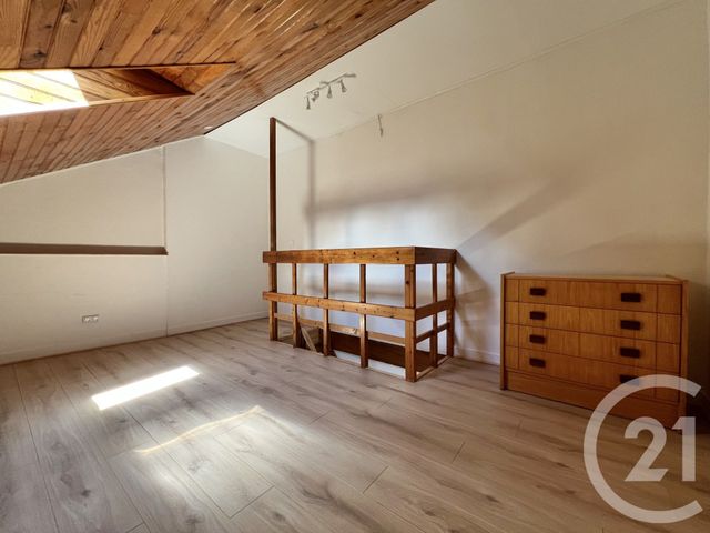 Appartement T1 à louer - 1 pièce - 23.5 m2 - GRENOBLE - 38 - RHONE-ALPES - Century 21 Victor Hugo