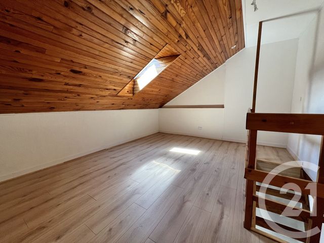 Appartement T1 à louer - 1 pièce - 23.5 m2 - GRENOBLE - 38 - RHONE-ALPES - Century 21 Victor Hugo