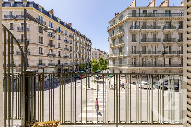 Appartement F6 à vendre - 6 pièces - 162.62 m2 - GRENOBLE - 38 - RHONE-ALPES - Century 21 Victor Hugo