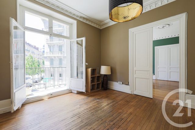 Appartement F6 à vendre - 6 pièces - 162.62 m2 - GRENOBLE - 38 - RHONE-ALPES - Century 21 Victor Hugo