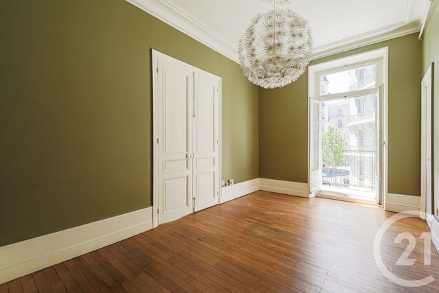 Appartement F6 à vendre - 6 pièces - 162.62 m2 - GRENOBLE - 38 - RHONE-ALPES - Century 21 Victor Hugo