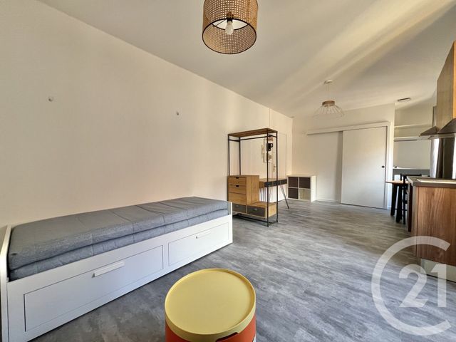 Appartement Studio à louer - 1 pièce - 24.26 m2 - GRENOBLE - 38 - RHONE-ALPES - Century 21 Victor Hugo