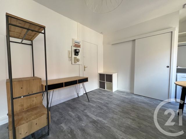 Appartement Studio à louer - 1 pièce - 24.26 m2 - GRENOBLE - 38 - RHONE-ALPES - Century 21 Victor Hugo