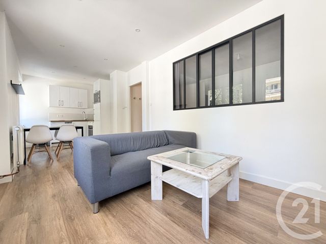 Appartement T2 à louer - 2 pièces - 36.38 m2 - GRENOBLE - 38 - RHONE-ALPES - Century 21 Victor Hugo