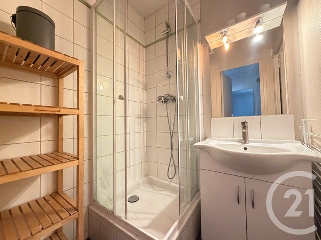 Appartement T2 à louer - 2 pièces - 36.38 m2 - GRENOBLE - 38 - RHONE-ALPES - Century 21 Victor Hugo
