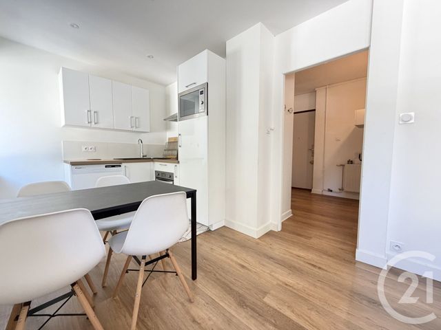 Appartement T2 à louer - 2 pièces - 36.38 m2 - GRENOBLE - 38 - RHONE-ALPES - Century 21 Victor Hugo