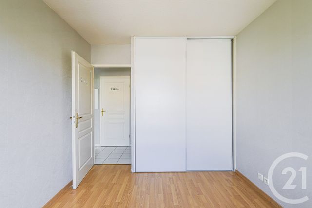 Appartement F2 à vendre - 2 pièces - 48.15 m2 - ST MARTIN D HERES - 38 - RHONE-ALPES - Century 21 Victor Hugo
