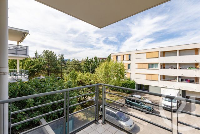 Appartement F2 à vendre - 2 pièces - 48.15 m2 - ST MARTIN D HERES - 38 - RHONE-ALPES - Century 21 Victor Hugo