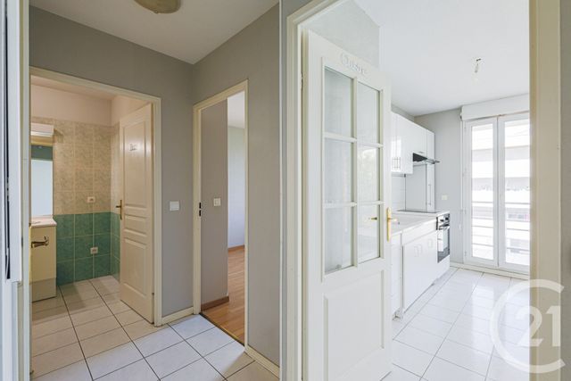 Appartement F2 à vendre - 2 pièces - 48.15 m2 - ST MARTIN D HERES - 38 - RHONE-ALPES - Century 21 Victor Hugo