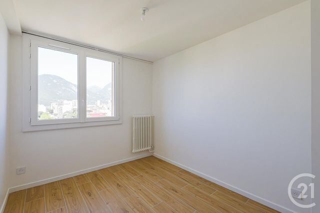 Appartement F4 à vendre - 4 pièces - 66.44 m2 - GRENOBLE - 38 - RHONE-ALPES - Century 21 Victor Hugo