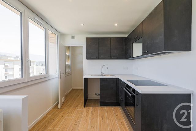 Appartement F4 à vendre - 4 pièces - 66.44 m2 - GRENOBLE - 38 - RHONE-ALPES - Century 21 Victor Hugo