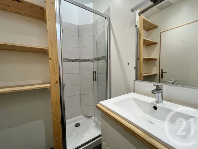 Appartement Studio à louer - 1 pièce - 23.71 m2 - GRENOBLE - 38 - RHONE-ALPES - Century 21 Victor Hugo
